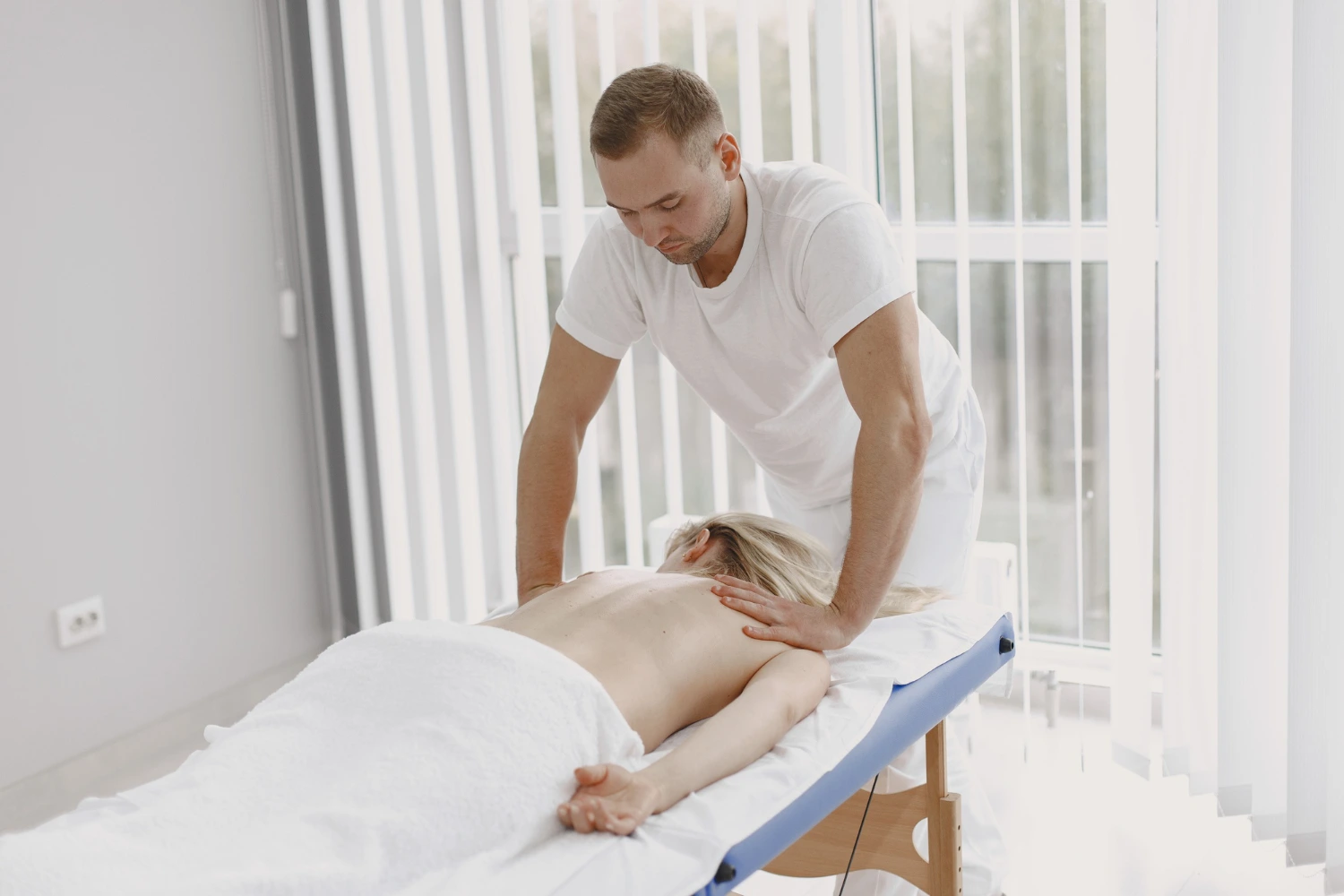 Male to Female Massage Delhi